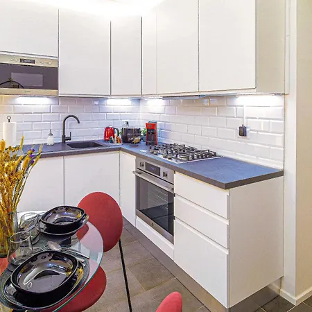 Apartment Elegance 10 Min To Duomo & Station